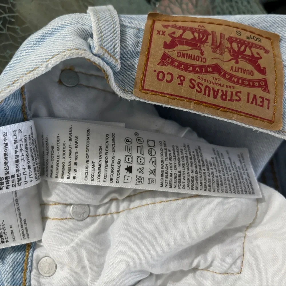 Levi’s 501 S Light Wash Jean Button Fly * - Picture 7 of 7